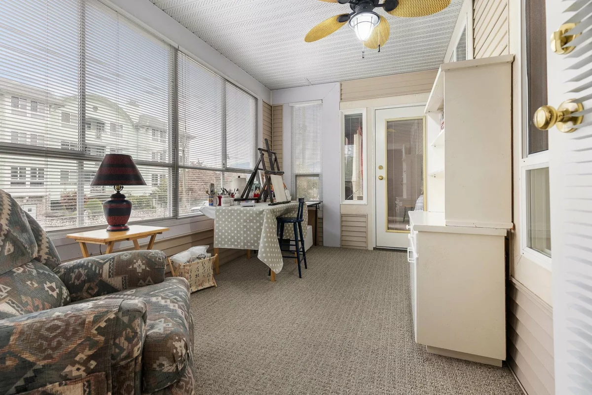 Basement Recreation Room Photo of 104 45770 Spadina Avenue, Chilliwack, BC