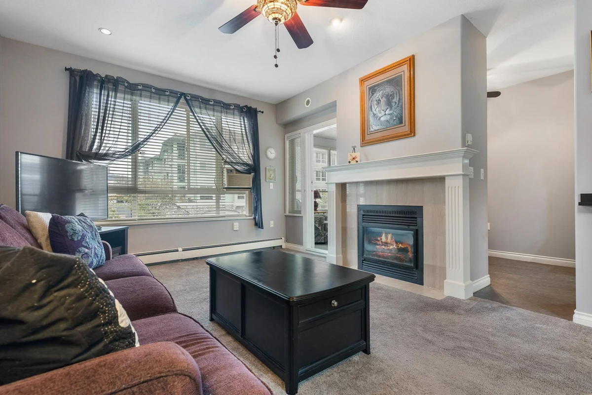 Family Room Photo of 104 45770 Spadina Avenue, Chilliwack, BC