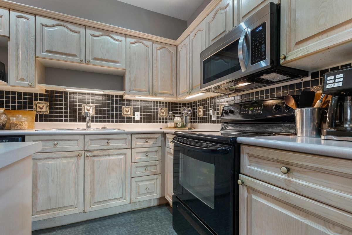 Primary Bedroom Photo of 104 45770 Spadina Avenue, Chilliwack, BC