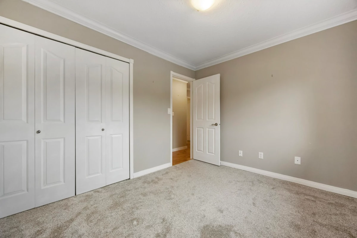 Basement Recreation Room Photo of 19617 48 Avenue, Langley, BC