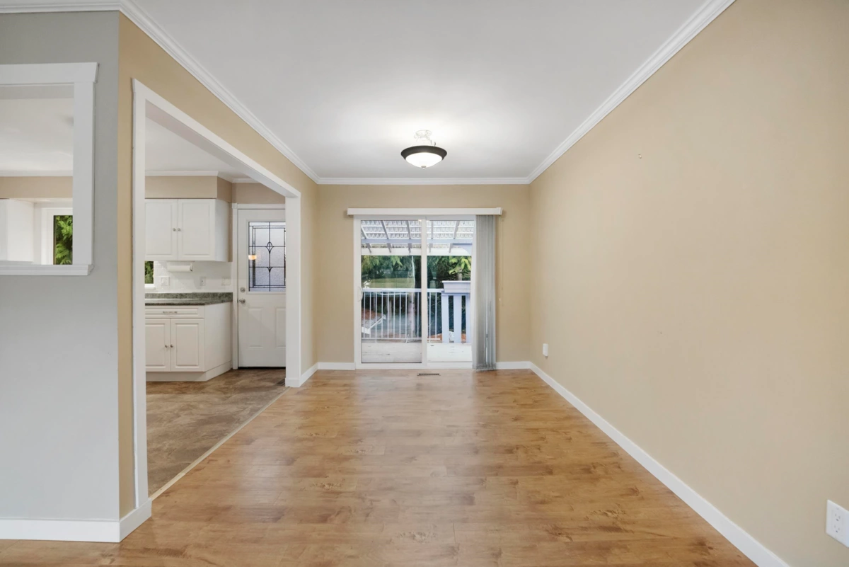 Breakfast Nook Photo of 19617 48 Avenue, Langley, BC