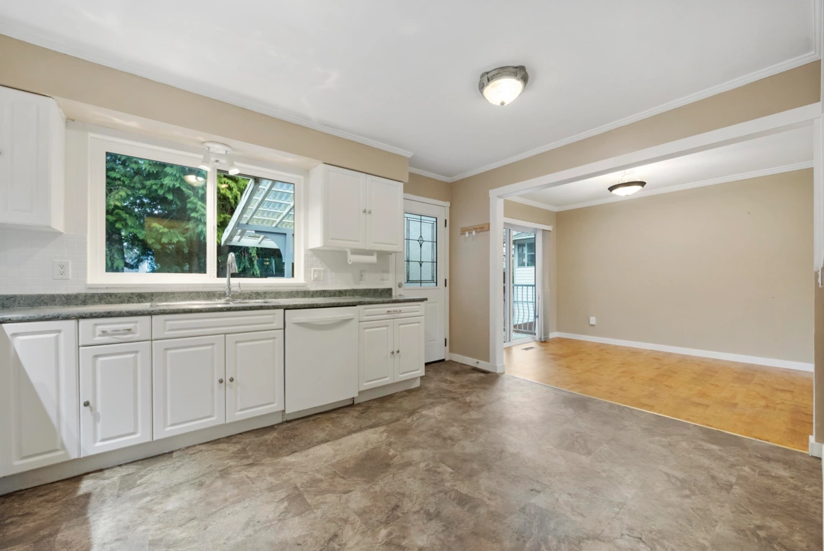 Dining Area Photo of 19617 48 Avenue, Langley, BC