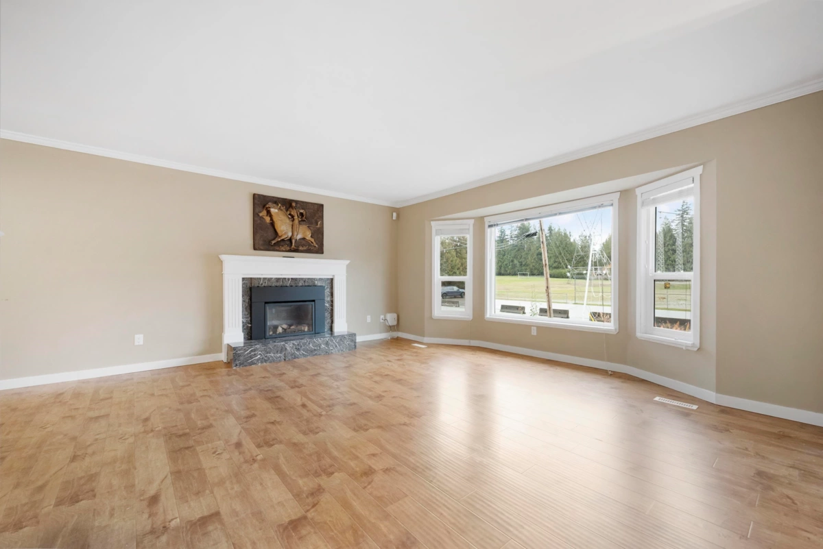 Primary Bathroom Photo of 19617 48 Avenue, Langley, BC