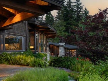 5476 Stonebridge Place, Whistler, BC, Whistler — Single Family Residence for sale