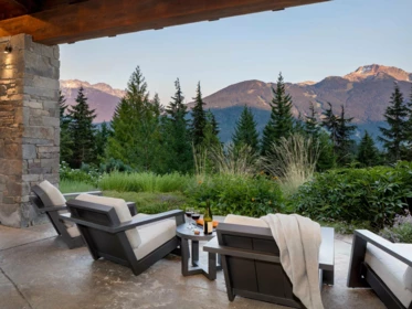 5476 Stonebridge Place, Whistler, BC, Whistler — Single Family Residence for sale