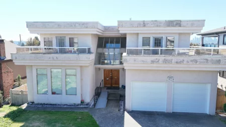 6262 Kitchener Street, Burnaby, BC, Burnaby — Single Family Residence for sale