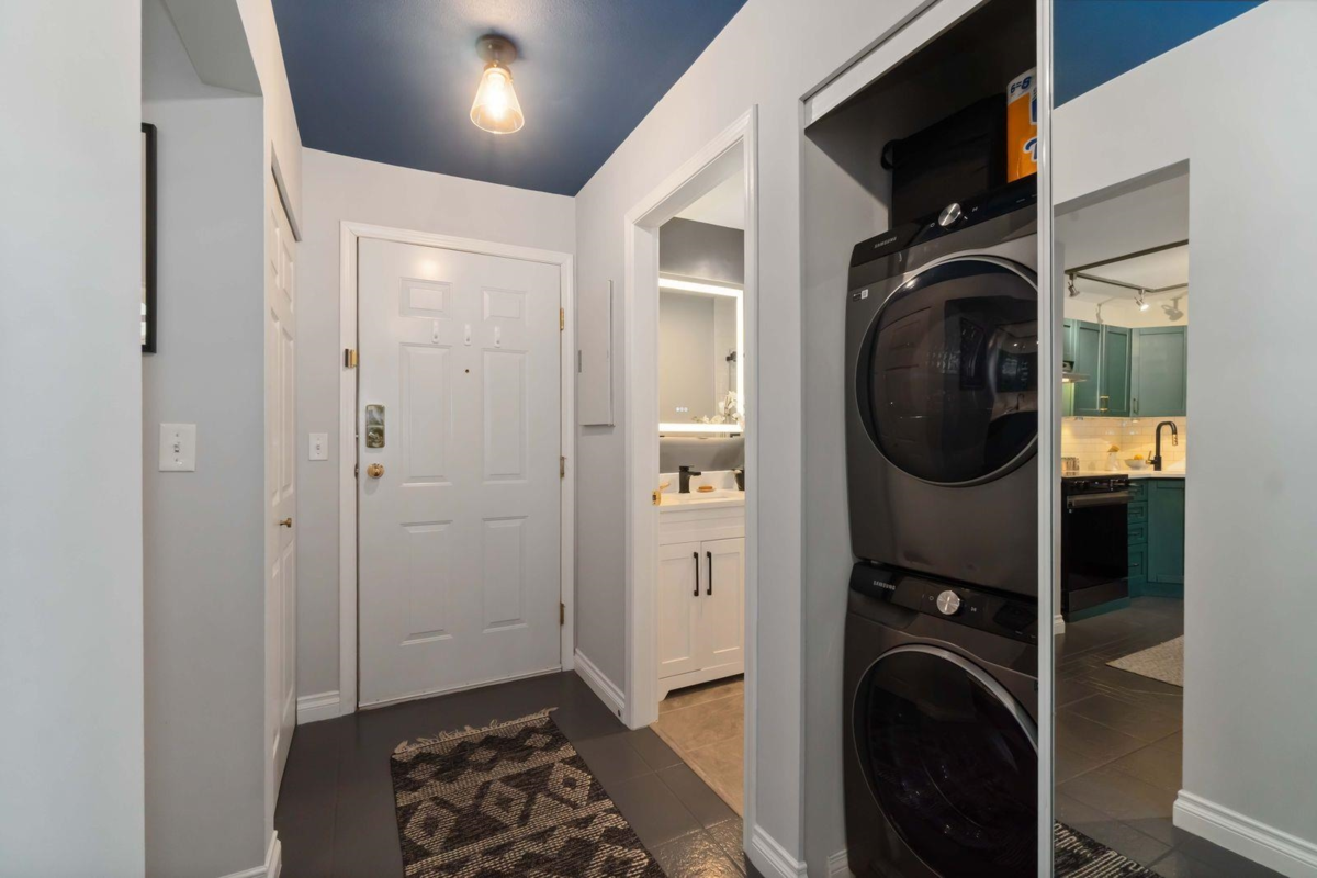 Basement Recreation Room Photo of 410 301 Maude Road, Port Moody, BC