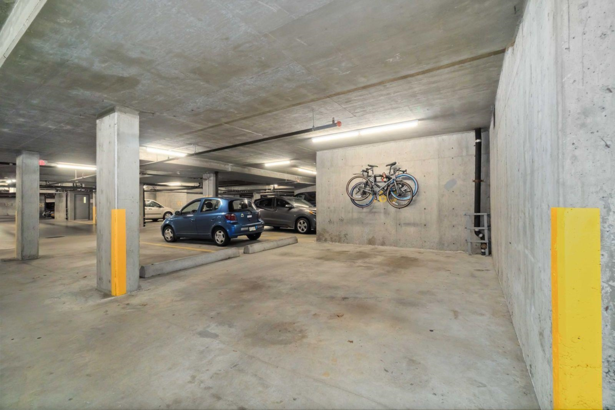 Hallway Photo of 410 301 Maude Road, Port Moody, BC