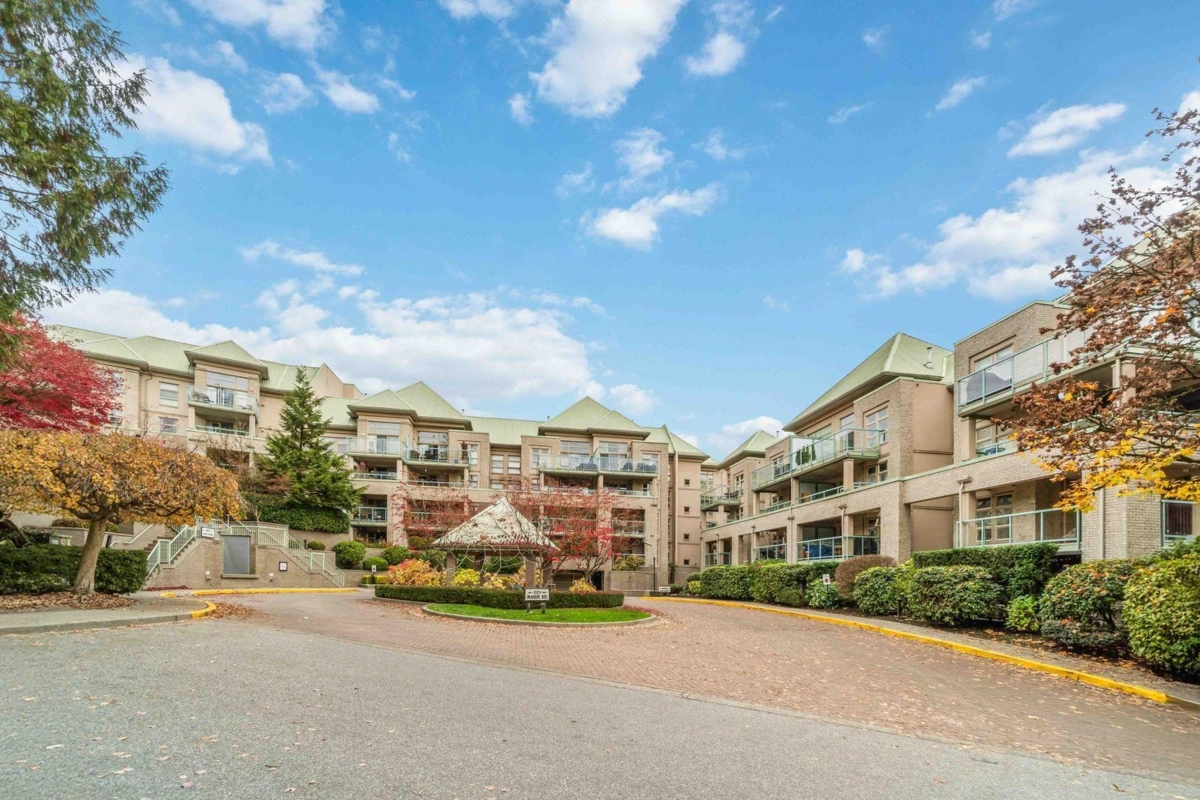 Outdoor Deck Photo of 410 301 Maude Road, Port Moody, BC