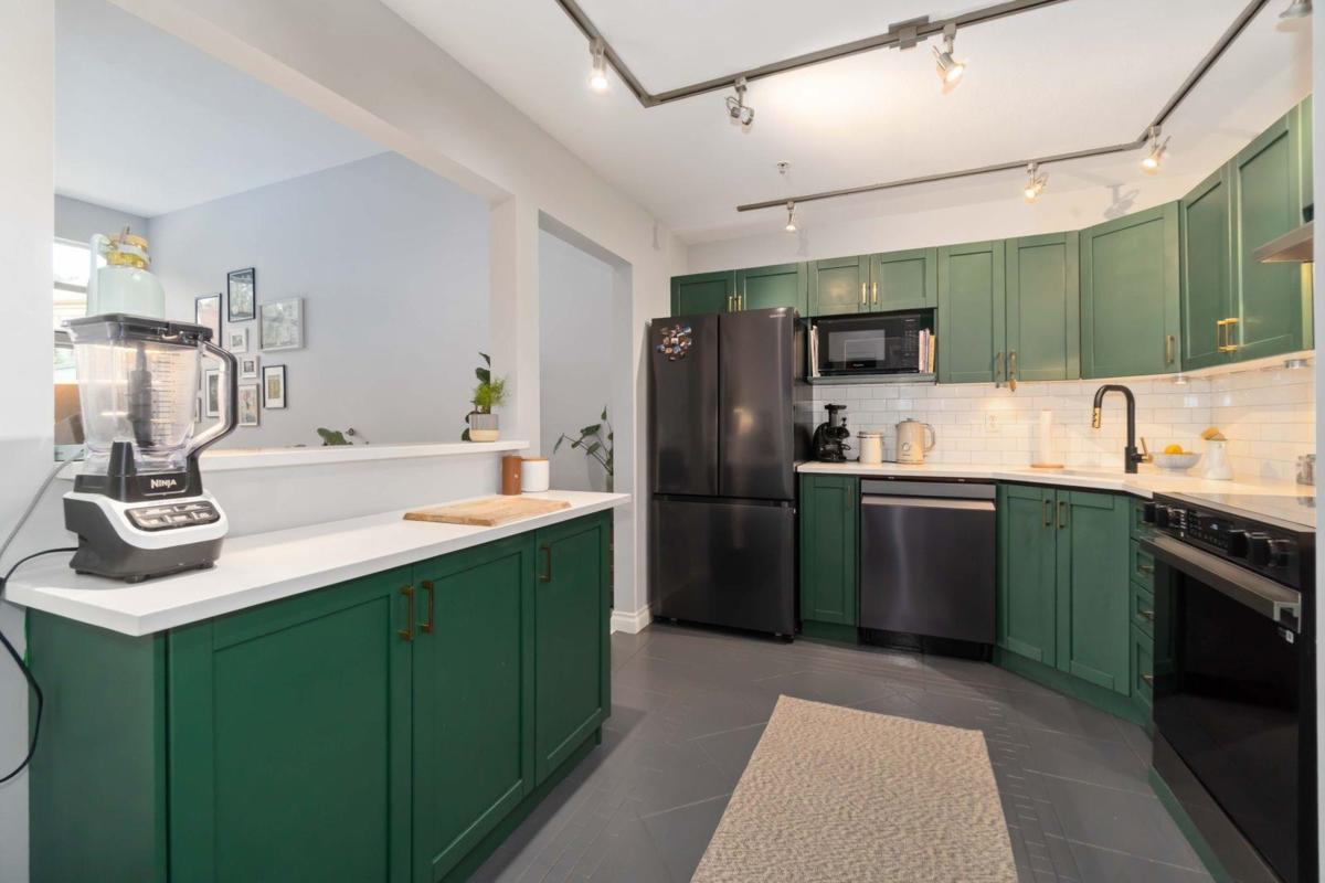 Primary Bedroom Photo of 410 301 Maude Road, Port Moody, BC