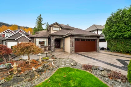 44414 Mclaren Drive, Chilliwack, BC, Chilliwack — Single Family Residence for sale