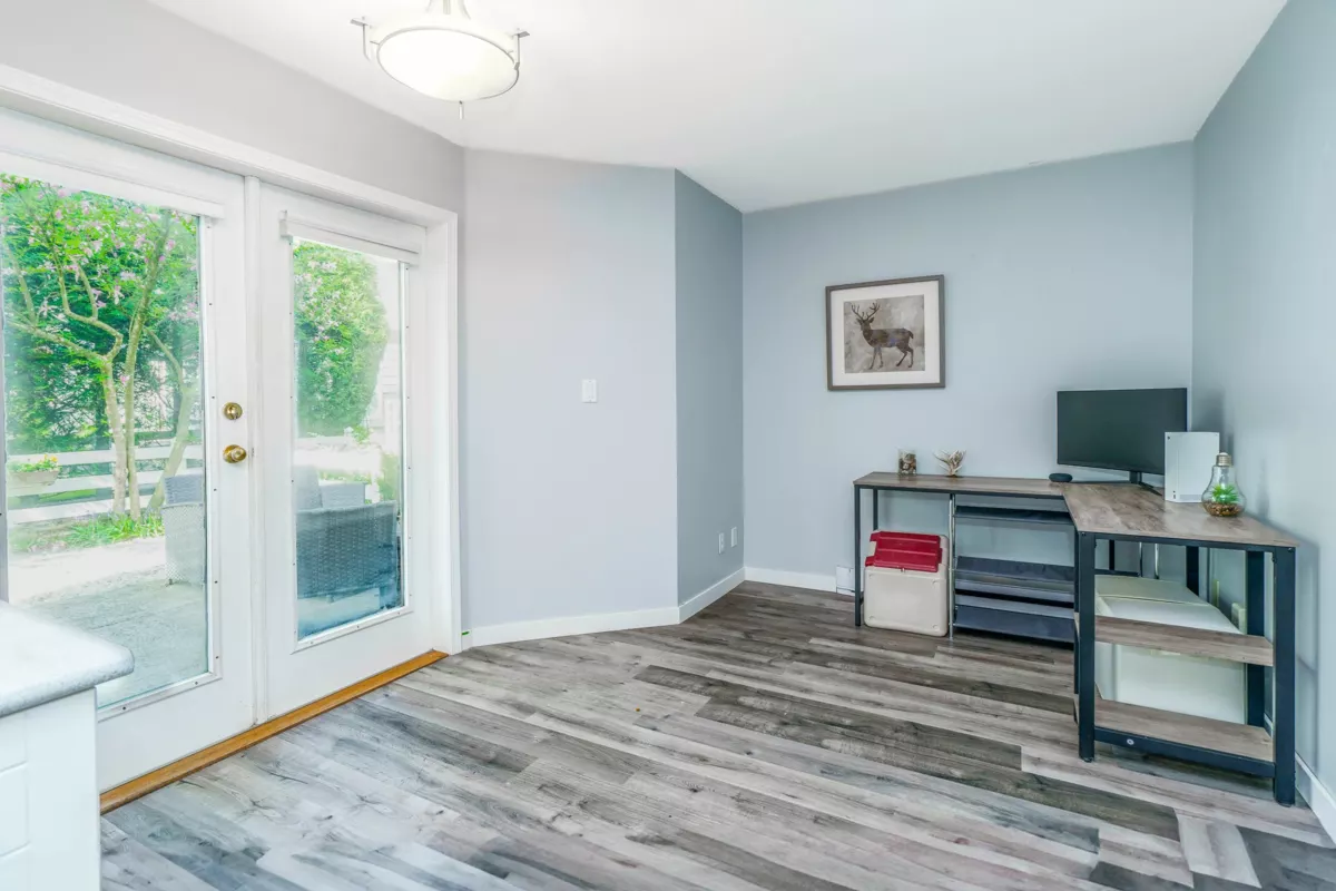 Breakfast Nook Photo of 42 11757 236 Street, Maple Ridge, BC