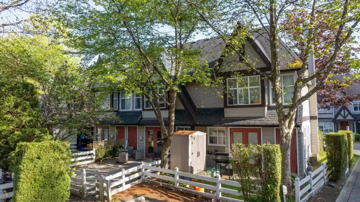 Mudroom Photo of 42 11757 236 Street, Maple Ridge, BC