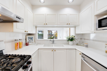 Kitchen Photo of 4 10795 No 2 Road, Richmond, BC