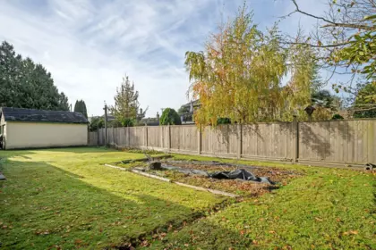 Kitchen Photo of 4457 46b Street, Ladner, BC