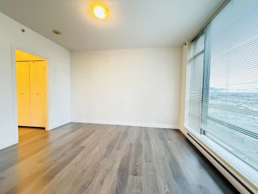 Walk-In Closet Photo of 1501 7360 Elmbridge Way, Richmond, BC