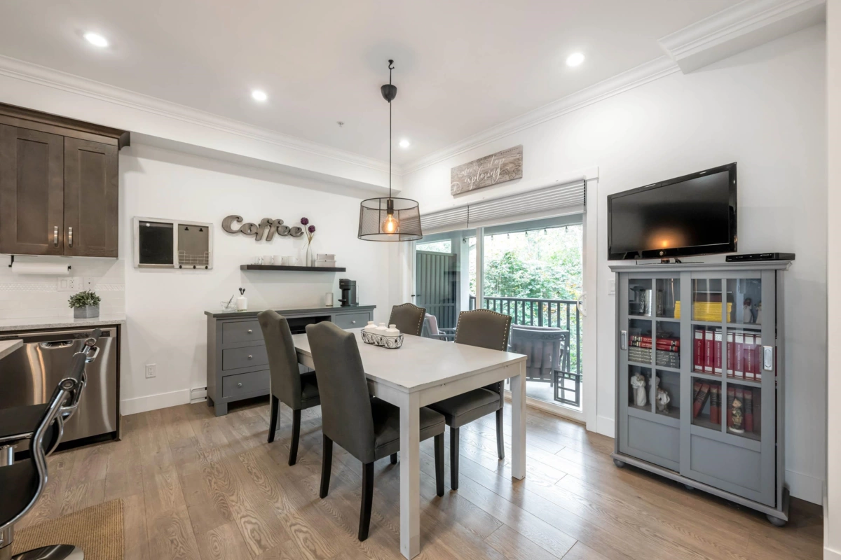 Bedroom 4 Photo of 2 21017 76 Avenue, Langley, BC