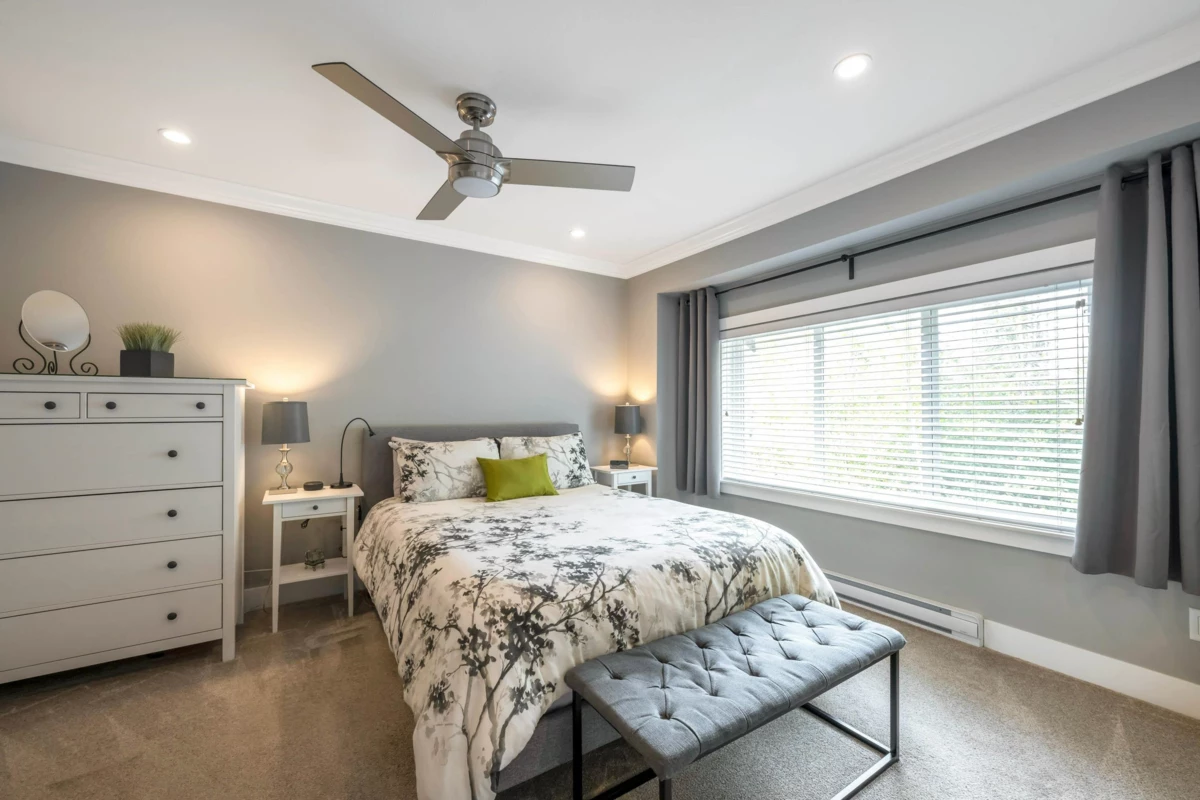 Hallway Photo of 2 21017 76 Avenue, Langley, BC