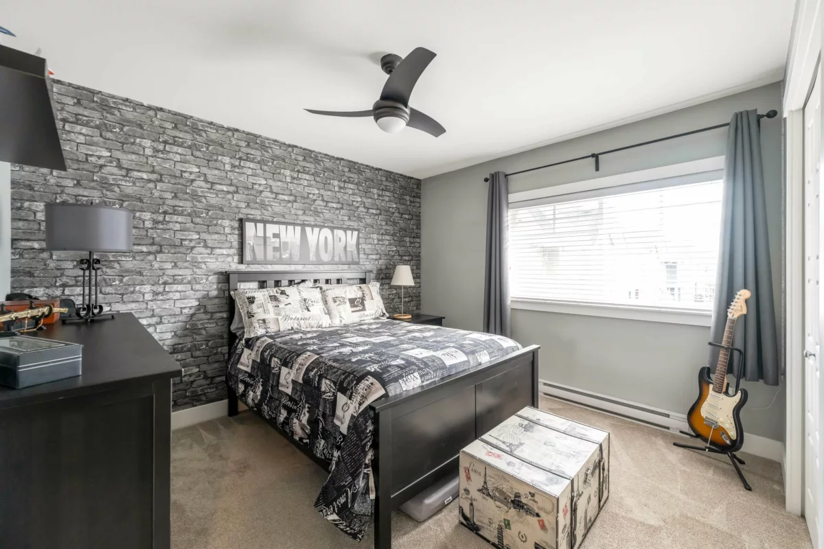 Laundry Room Photo of 2 21017 76 Avenue, Langley, BC