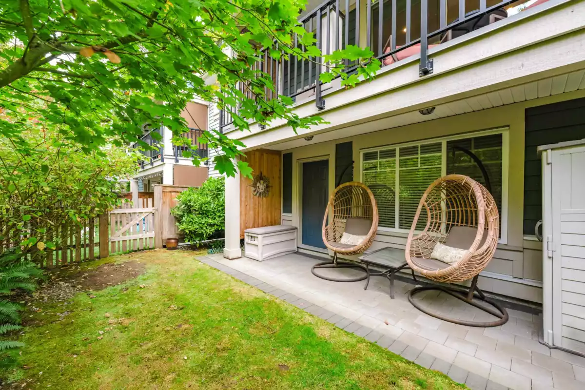 Neighborhood Park Photo Near 2 21017 76 Avenue, Langley, BC