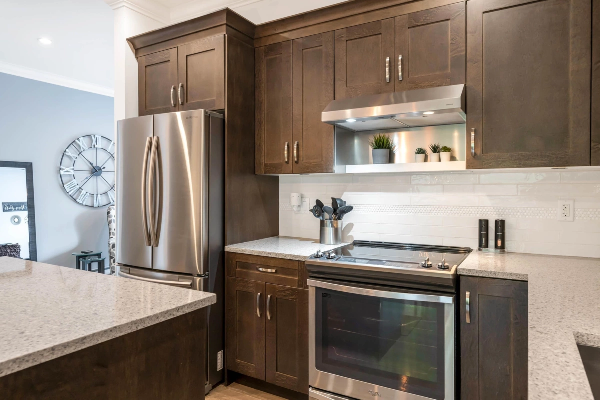 Walk-In Closet Photo of 2 21017 76 Avenue, Langley, BC