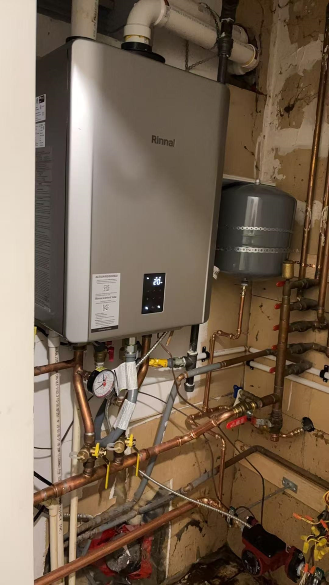 Backyard Photo of 2935 E 17th Avenue, Vancouver, BC