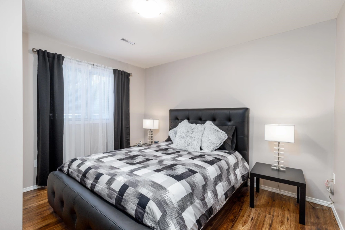 Backyard Photo of 35485 Calgary Avenue, Abbotsford, BC