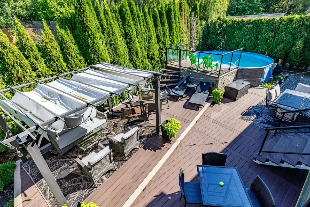 Hot Tub / Spa Photo of 35485 Calgary Avenue, Abbotsford, BC