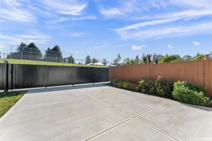 Community Amenities Photo (Clubhouse) of 13836 80 Avenue, Surrey, BC