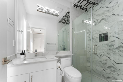 Hot Tub / Spa Photo of 13836 80 Avenue, Surrey, BC