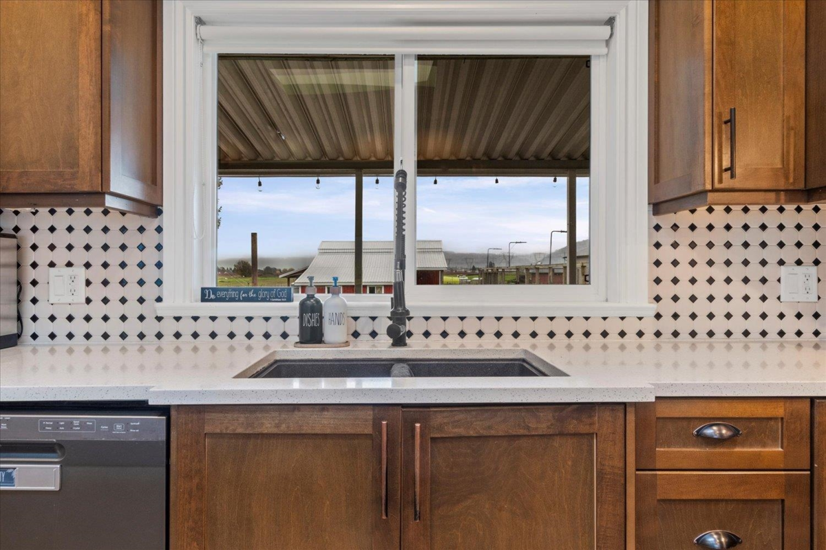 Family Room Photo of 5844 Blackburn Road, Chilliwack, BC