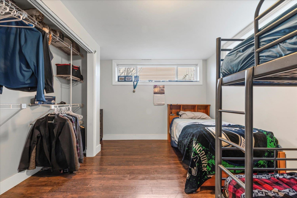 Laundry Room Photo of 5844 Blackburn Road, Chilliwack, BC