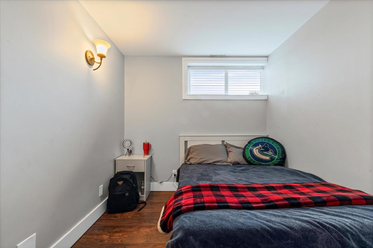 Mudroom Photo of 5844 Blackburn Road, Chilliwack, BC