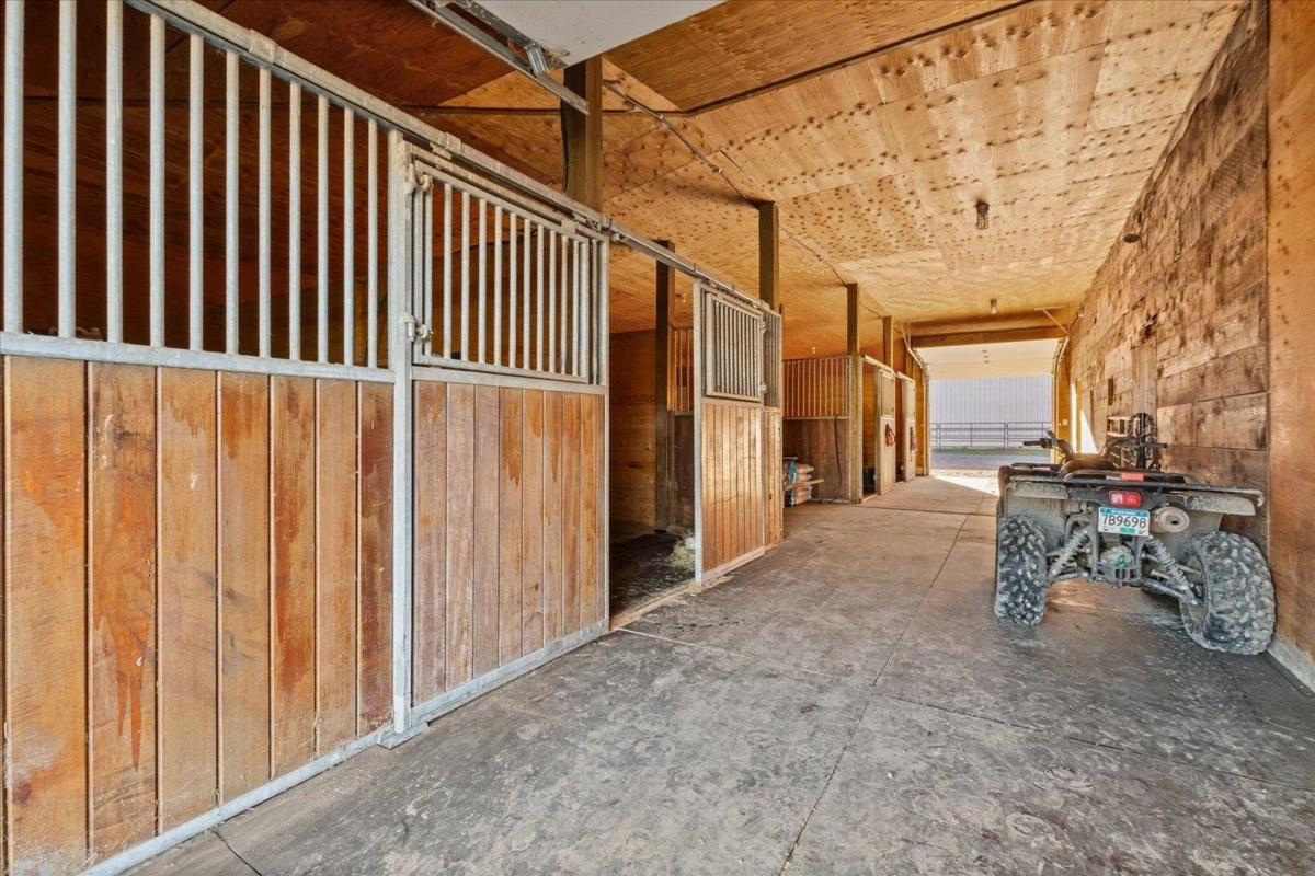 Swimming Pool Photo of 5844 Blackburn Road, Chilliwack, BC