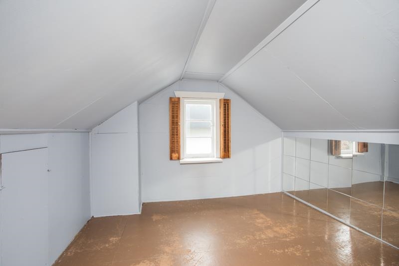 Outdoor Deck Photo of 11 Hythe Avenue, Burnaby, BC