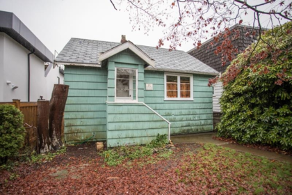 Primary Bedroom Photo of 11 Hythe Avenue, Burnaby, BC