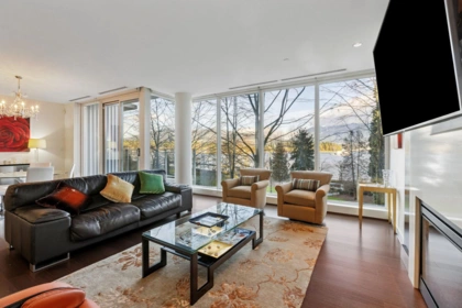 TH102 1139 W Cordova Street, Vancouver, BC, Vancouver — Townhouse for sale