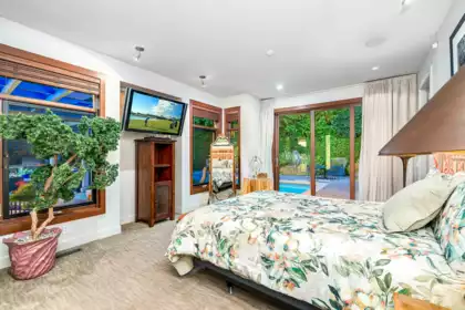 Laundry Room Photo of 389 Moyne Drive, West Vancouver, BC