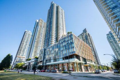 2902 4458 Beresford Street, Burnaby, BC, Metrotown — 2 bed apartment/condo for sale