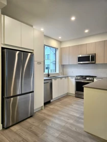 Dining Area Photo of 139 488 Furness Street, New Westminster, BC