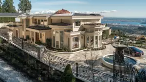 1175 Eyremount Drive, West Vancouver, BC