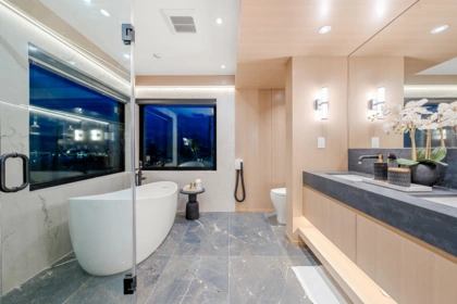 Powder Room Photo of 3679 Pandora Street, Vancouver, BC