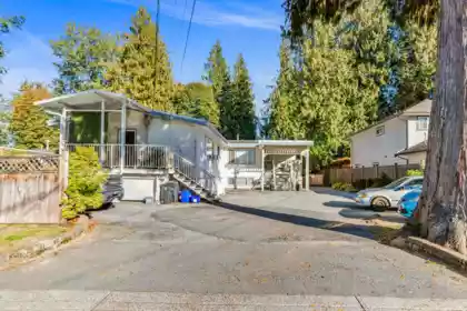 11730 11732 Bonson Road, Pitt Meadows, BC, Pitt Meadows — Duplex for sale
