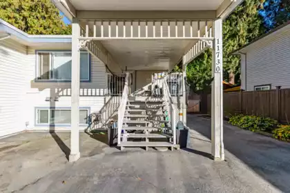 11730 11732 Bonson Road, Pitt Meadows, BC, Pitt Meadows — Duplex for sale