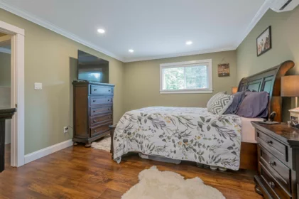 Mudroom Photo of 25035 10 Avenue, Langley, BC