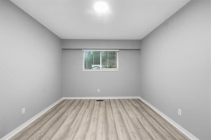 Basement Recreation Room Photo of 21101 119 Avenue, Maple Ridge, BC