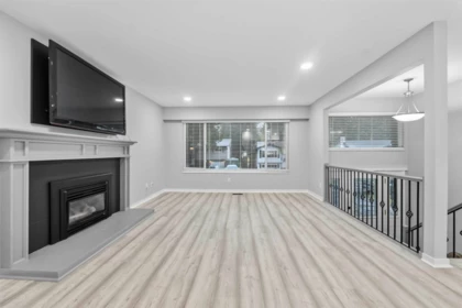 21101 119 Avenue, Maple Ridge, BC