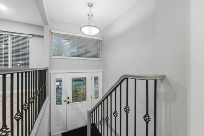21101 119 Avenue, Maple Ridge, BC