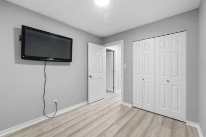 Mudroom Photo of 21101 119 Avenue, Maple Ridge, BC