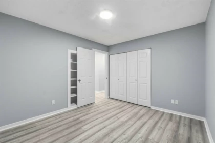 Powder Room Photo of 21101 119 Avenue, Maple Ridge, BC